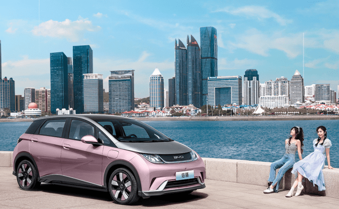 �ȁ��Ϻ������N��20�f������Ů܇��������