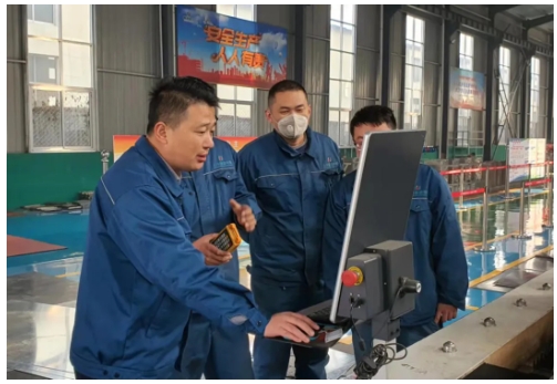 ϲ������Դ����аl(f��)�����������ϲ�@���f�е��ߌ�