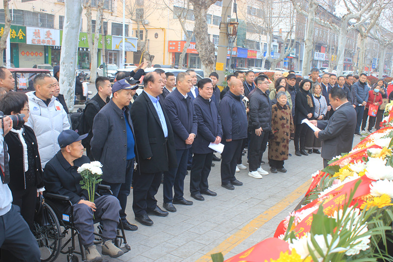 ����Ӣ��־ �s�m(x��)�ۇ��� | ���h���l(w��i)��(zh��n)88����o(j��)����(d��ng)¡���e��